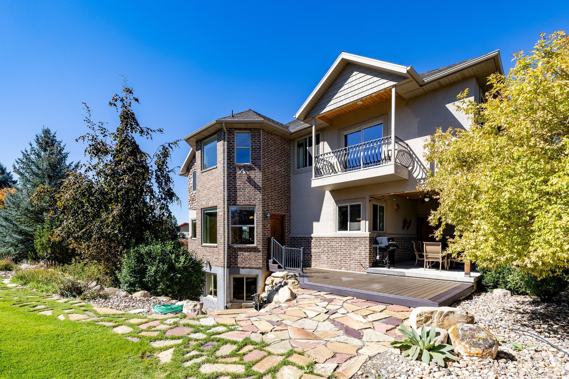 Family Compound with Sports Court, Privacy, and Horseshoe Mountain Views - 物件實景