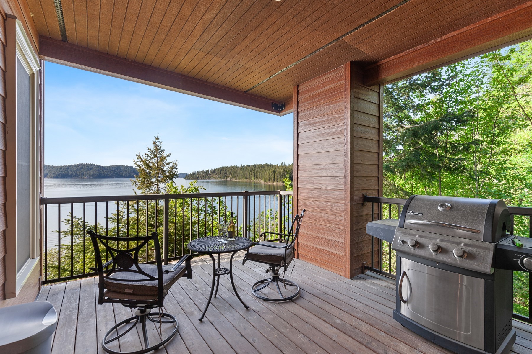  Spectacular Waterfront Custom Craftsman - 物件實景