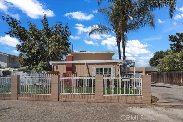 Lynwood, California, 90262, United States, 5 Bedrooms Bedrooms, ,2 BathroomsBathrooms,Residential,For Sale,1914118