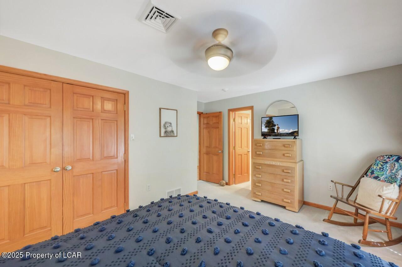 Mountain Top, Pennsylvania, 18707, United States, 4 Bedrooms Bedrooms, ,5 BathroomsBathrooms,Residential,For Sale,1944925