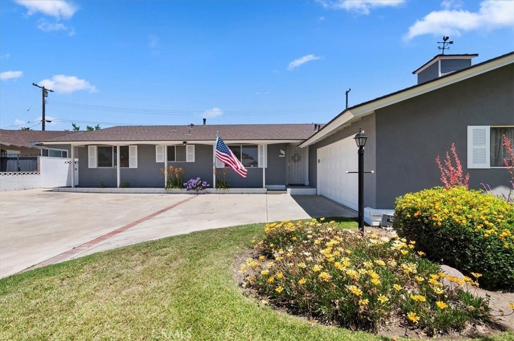 Pomona, California, 91767, United States, 4 Bedrooms Bedrooms, ,2 BathroomsBathrooms,Residential,For Sale,1827977