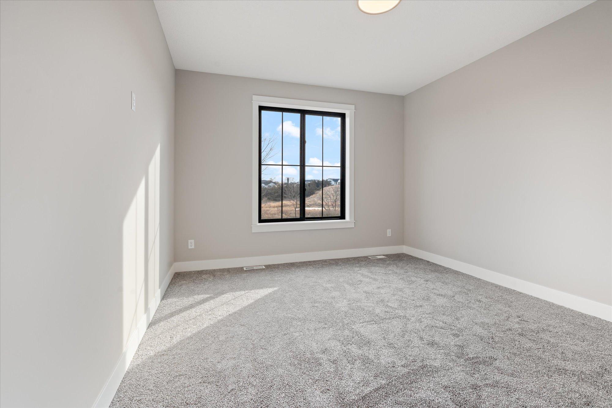 Hudson, Wisconsin, 54016, United States, 3 Bedrooms Bedrooms, ,2 BathroomsBathrooms,Residential,For Sale,1856369