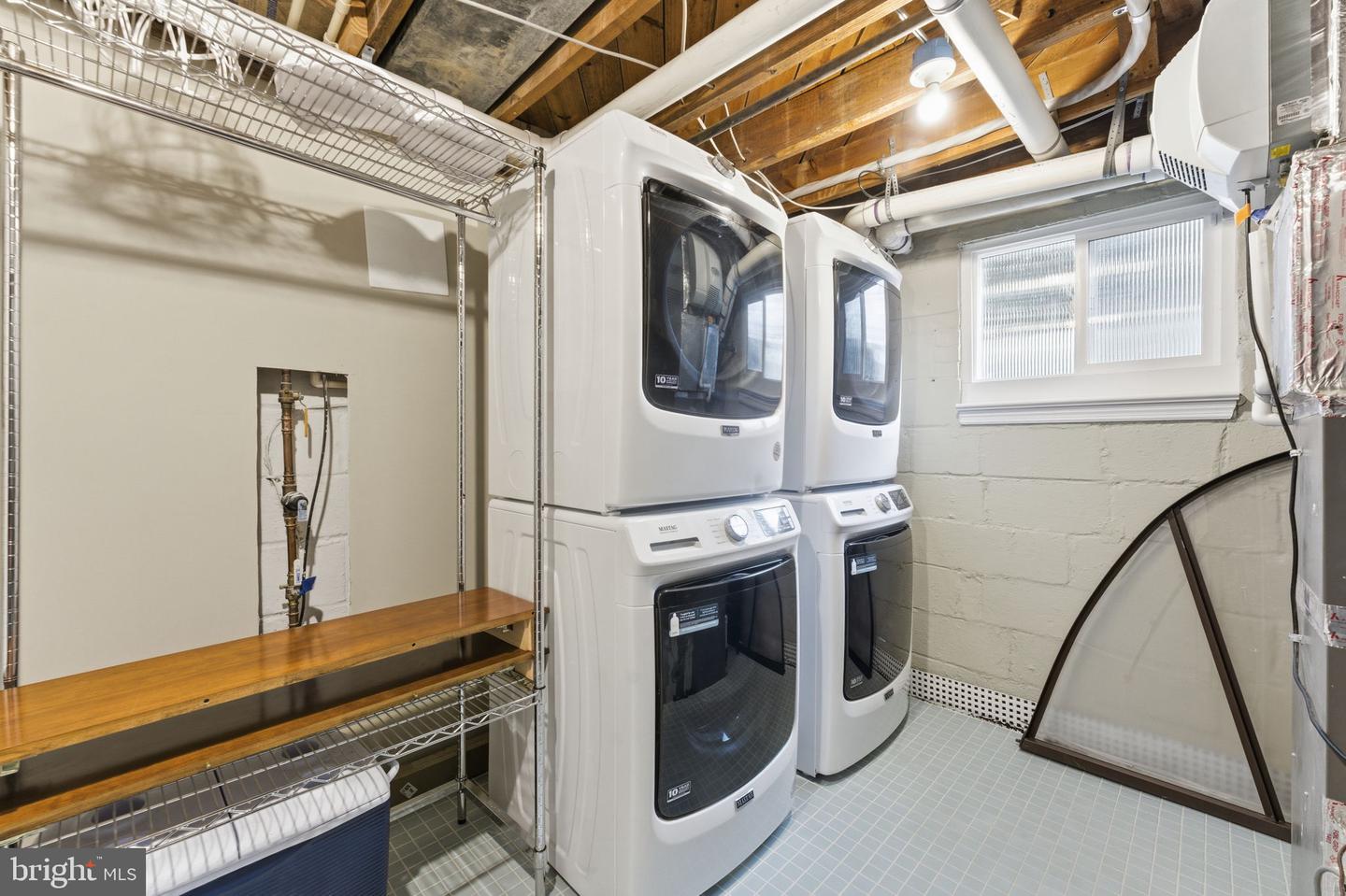 Kensington, Maryland, 20895, United States, 3 Bedrooms Bedrooms, ,2 BathroomsBathrooms,Residential,For Sale,1999038