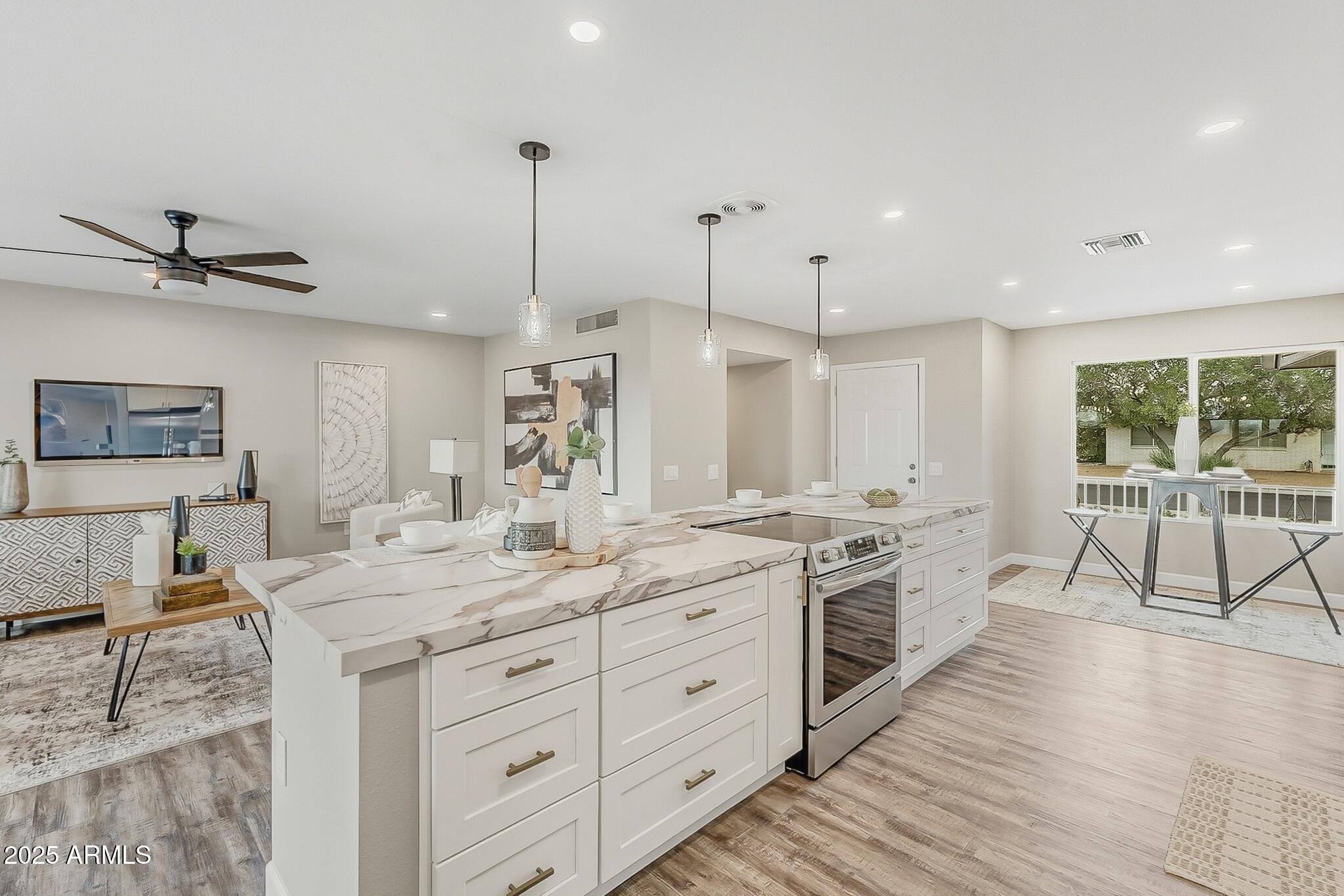 Sun City, Arizona, 85351, United States, 3 Bedrooms Bedrooms, ,Residential,For Sale,1960943