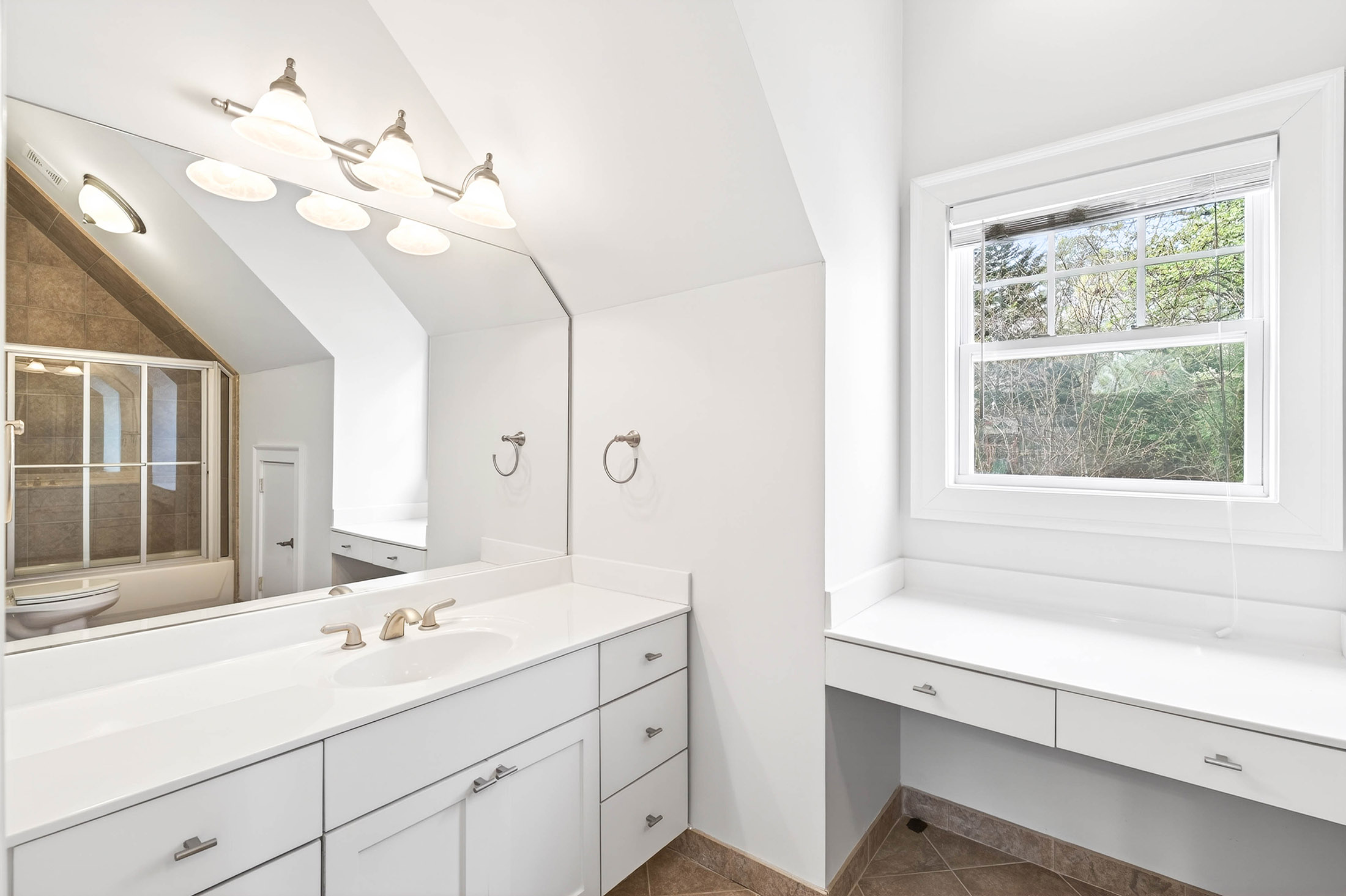  Timeless Morningside Home Combines Space, Style and Location - 物件實景