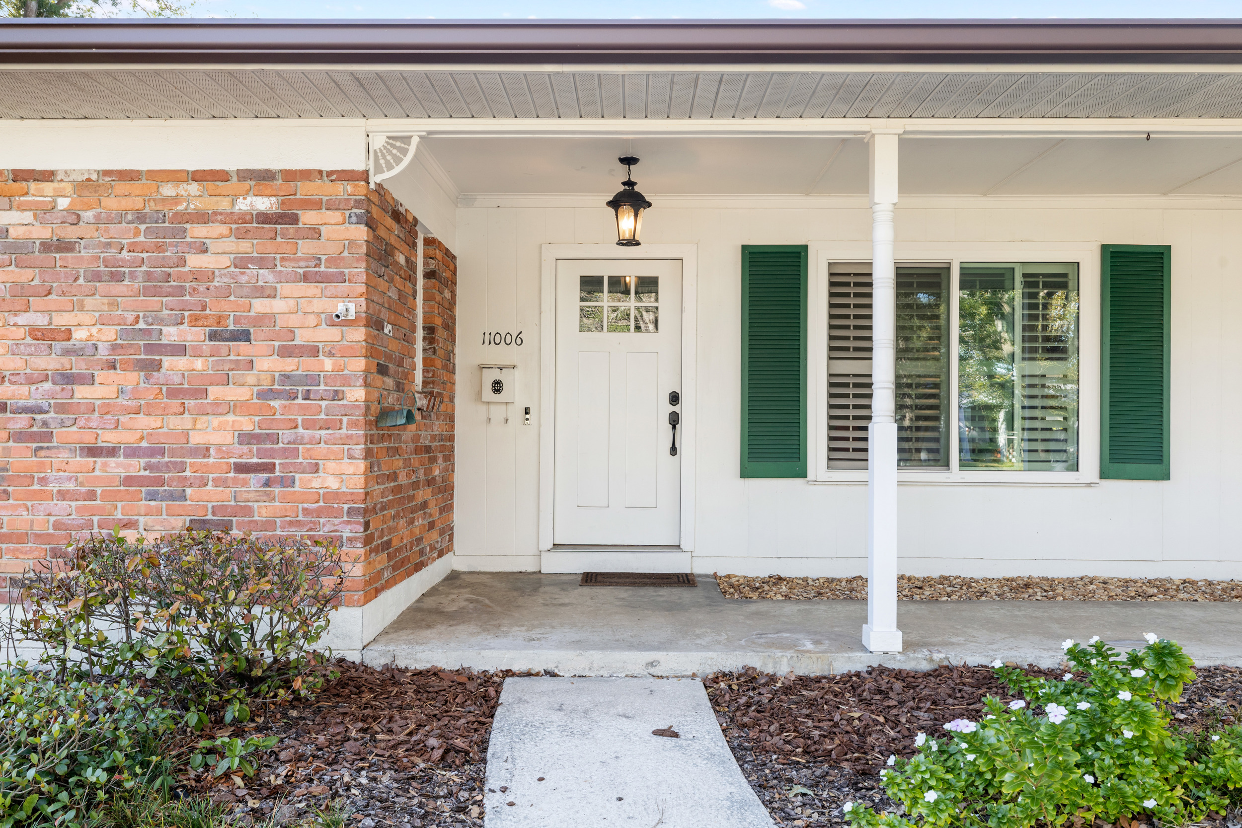 Tampa, Florida, 33618, United States, 3 Bedrooms Bedrooms, ,2 BathroomsBathrooms,Residential,For Sale,1994260