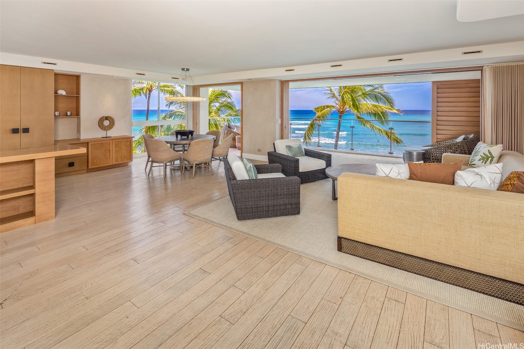 Honolulu, Hawaii, 96815, United States, 2 Bedrooms Bedrooms, ,2 BathroomsBathrooms,Residential,For Sale,1938853