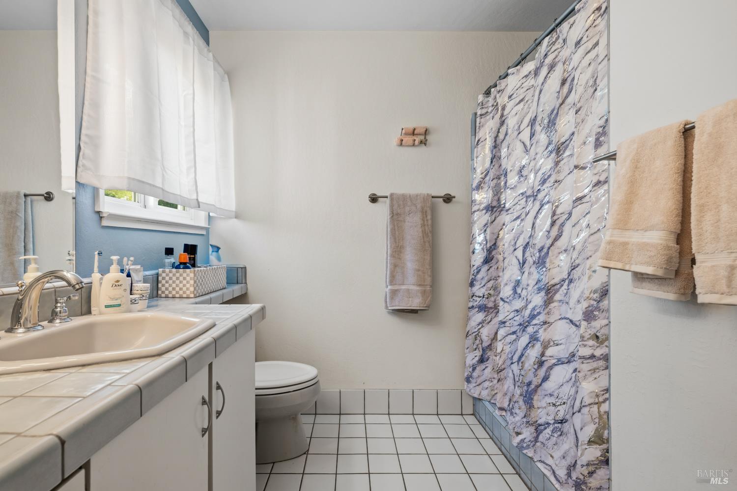 Napa, California, 94558, United States, 4 Bedrooms Bedrooms, ,Residential,For Sale,2048709
