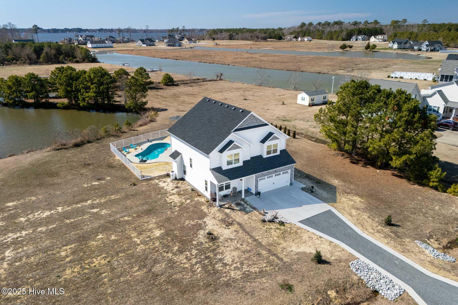 Elizabeth City, North Carolina, 27909, United States, 4 Bedrooms Bedrooms, ,3 BathroomsBathrooms,Residential,For Sale,1729027