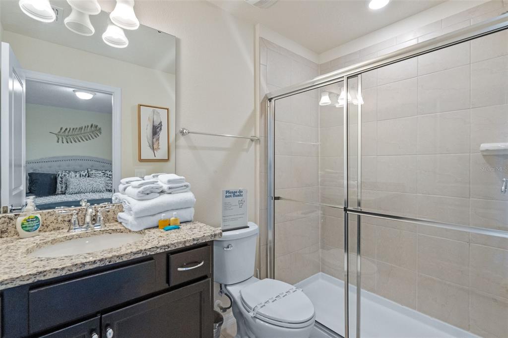 Davenport, Florida, 33897, United States, 10 Bedrooms Bedrooms, ,8 BathroomsBathrooms,Residential,For Sale,1897449