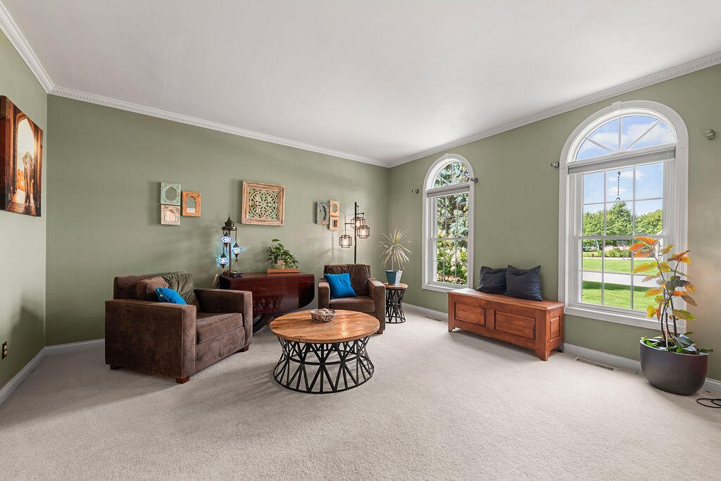 Valparaiso, Indiana, 46385, United States, 4 Bedrooms Bedrooms, ,3 BathroomsBathrooms,Residential,For Sale,1988266