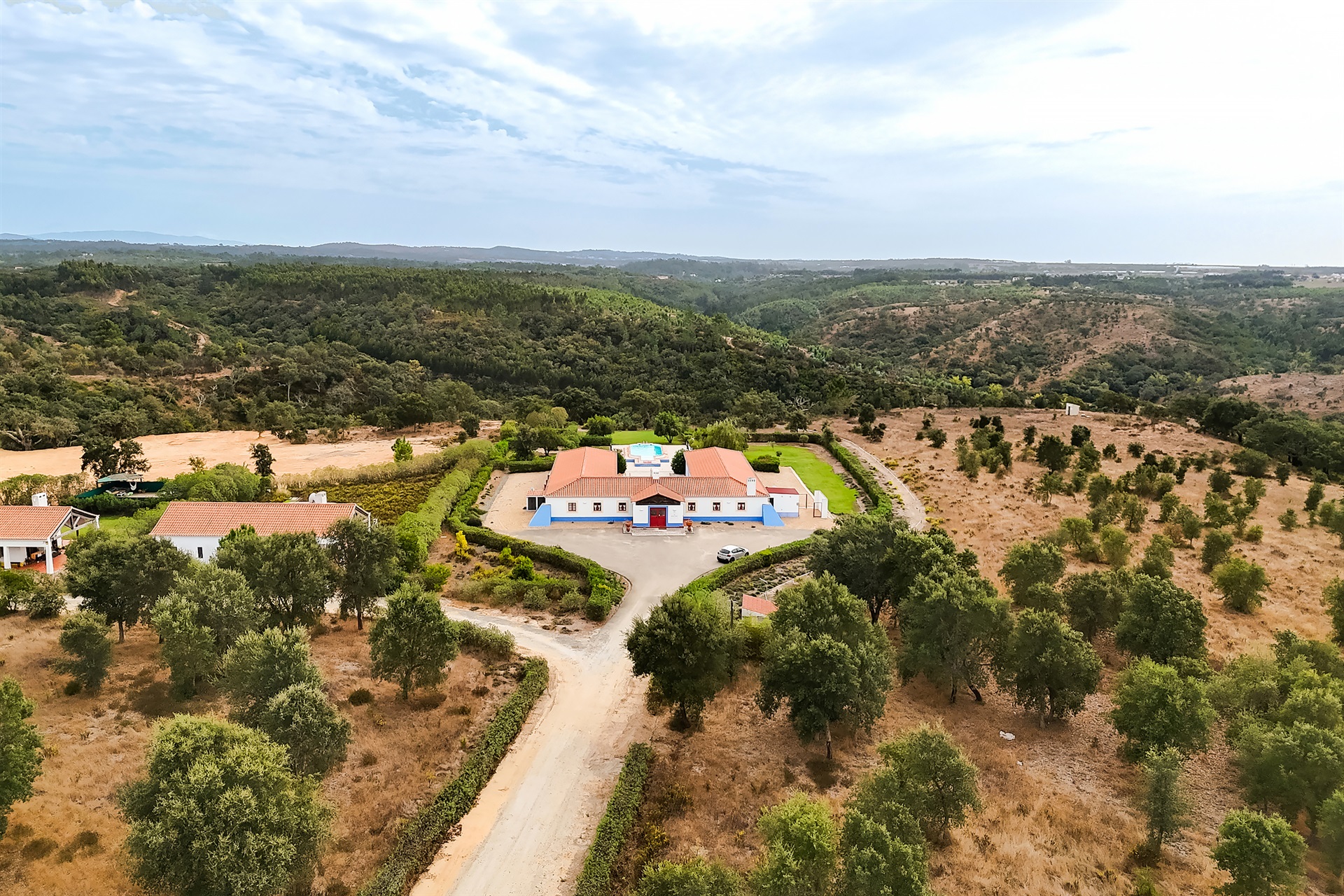  Farm, 8 bedrooms, for Sale - 物件實景