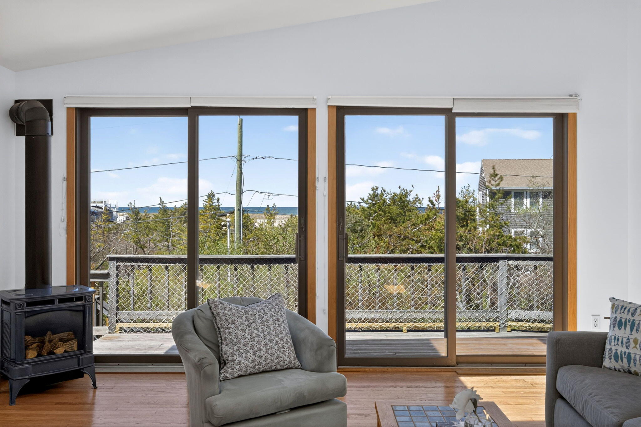  Designed for Gathering, Framed by the Bay - 物件實景
