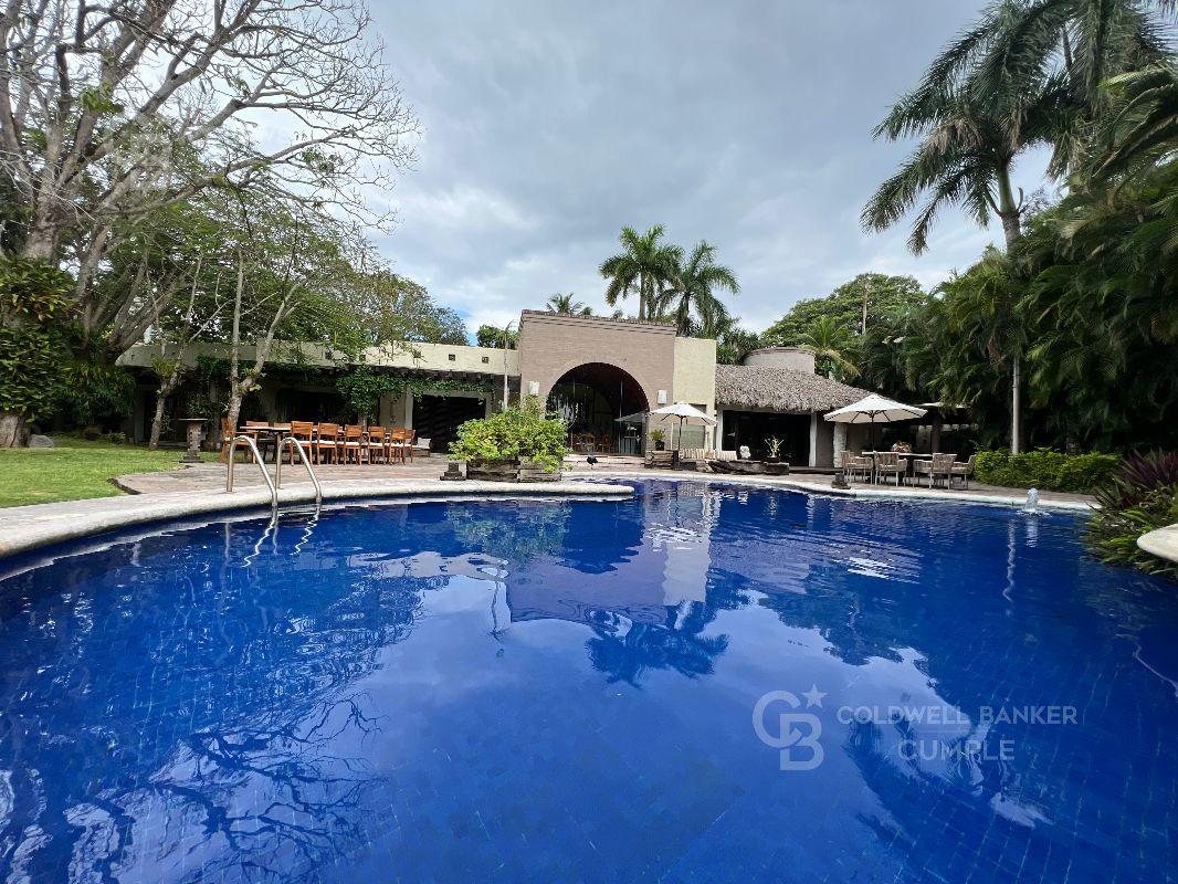 Carretera Playa de Vaca - Boca del R?o, Medellín de Bravo, Veracruz de Ignacio de la Llave, 94274, Mexico, 4 Bedrooms Bedrooms, ,5 BathroomsBathrooms,Residential,For Sale,Carretera Playa de Vaca - Boca del R?o,1441893
