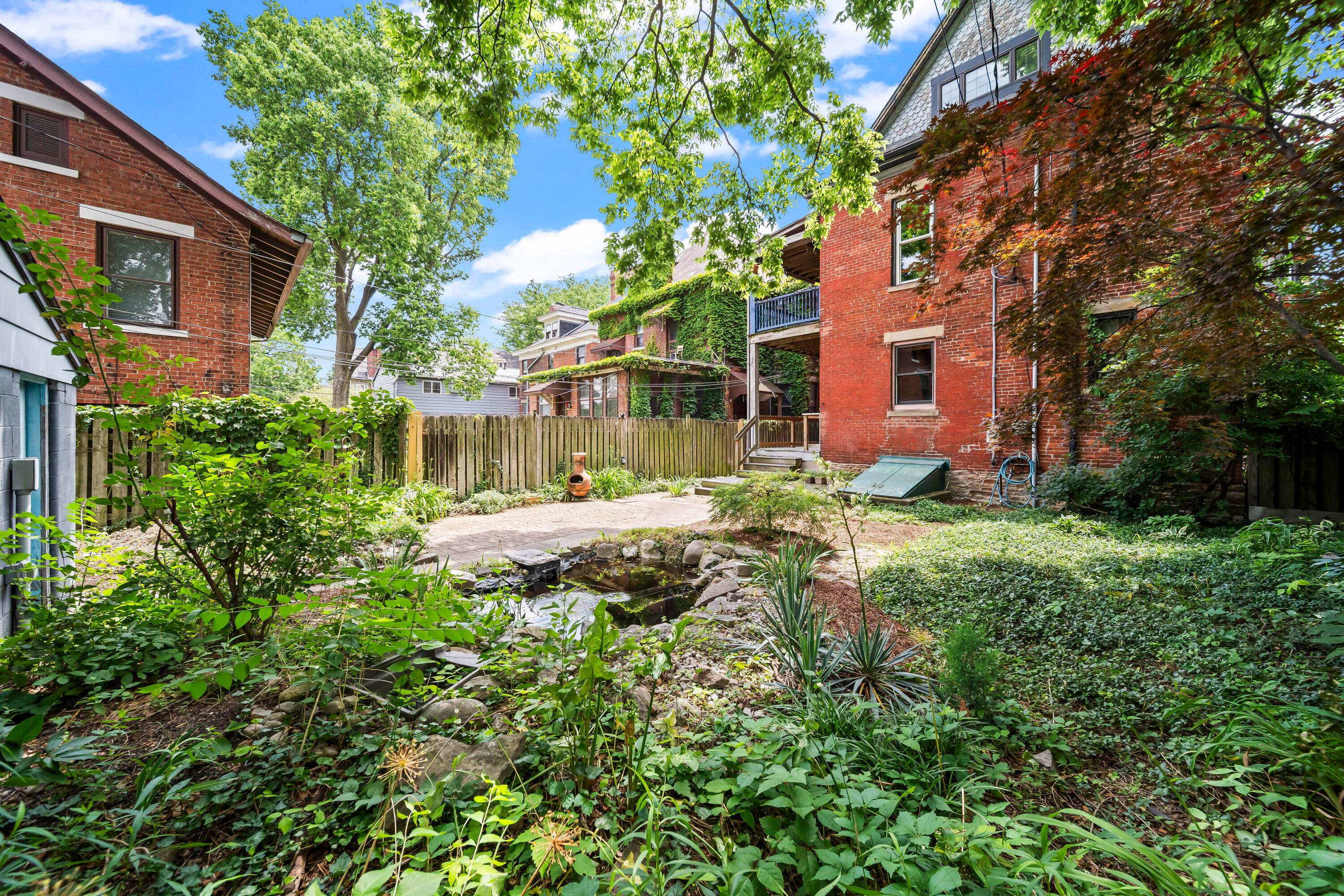 Columbus, Ohio, 43205, United States, 4 Bedrooms Bedrooms, ,3 BathroomsBathrooms,Residential,For Sale,1866885
