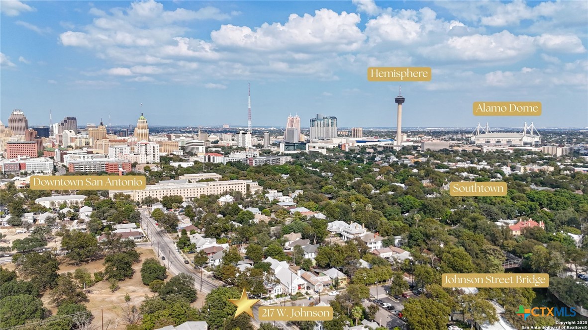 San Antonio, Texas, 78204, United States, 4 Bedrooms Bedrooms, ,4 BathroomsBathrooms,Residential,For Sale,1989633