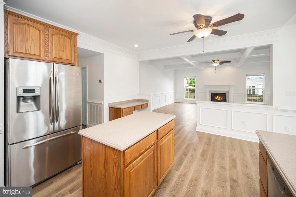 Bealeton, Virginia, 22712, United States, 6 Bedrooms Bedrooms, ,4 BathroomsBathrooms,Residential,For Sale,1916093