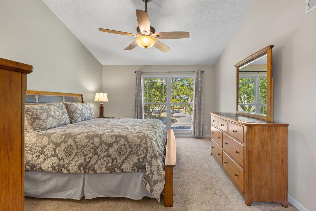 Dublin, Ohio, 43016, United States, 3 Bedrooms Bedrooms, ,3 BathroomsBathrooms,Residential,For Sale,1950814