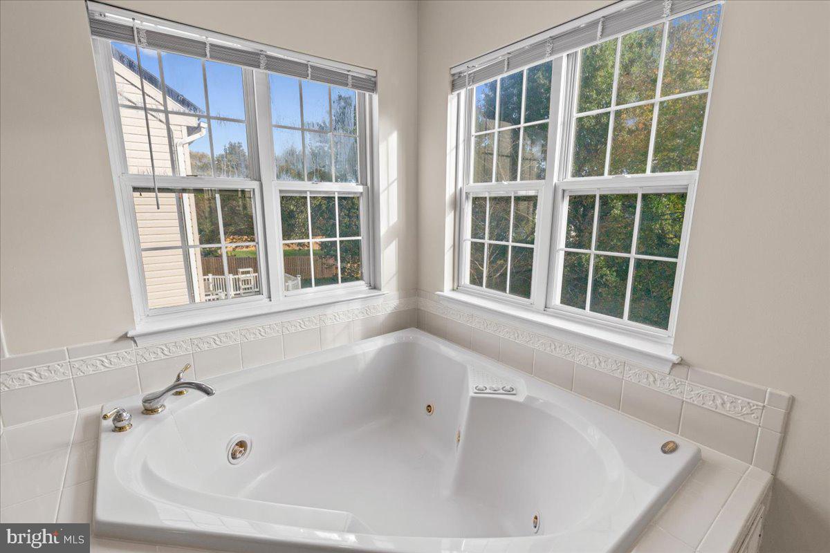 Bowie, Maryland, 20716, United States, 4 Bedrooms Bedrooms, ,3 BathroomsBathrooms,Residential,For Sale,2005275