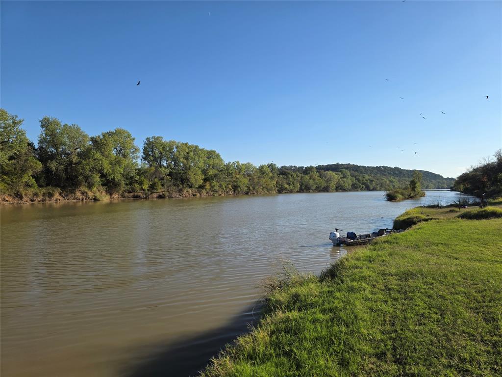 Weatherford, Texas, 76087, United States, 4 Bedrooms Bedrooms, ,2 BathroomsBathrooms,Residential,For Sale,1985670