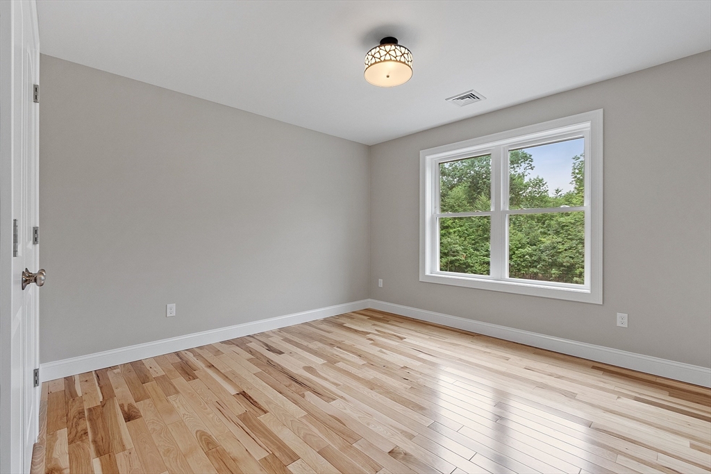 Westminster, Massachusetts, 01473, United States, 4 Bedrooms Bedrooms, ,4 BathroomsBathrooms,Residential,For Sale,1828170
