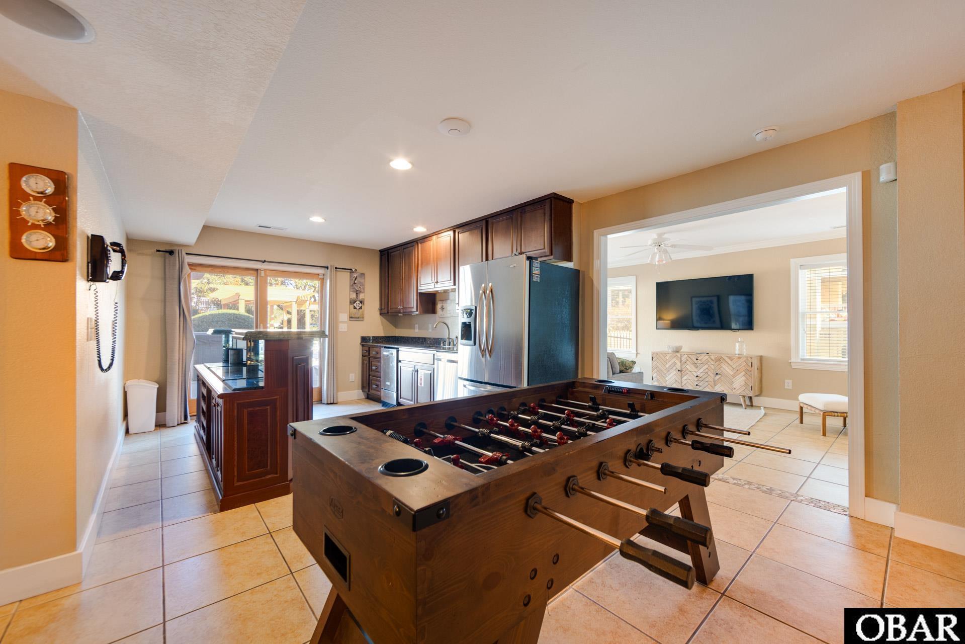 Duck, North Carolina, 27949, United States, 6 Bedrooms Bedrooms, ,7 BathroomsBathrooms,Residential,For Sale,1994366