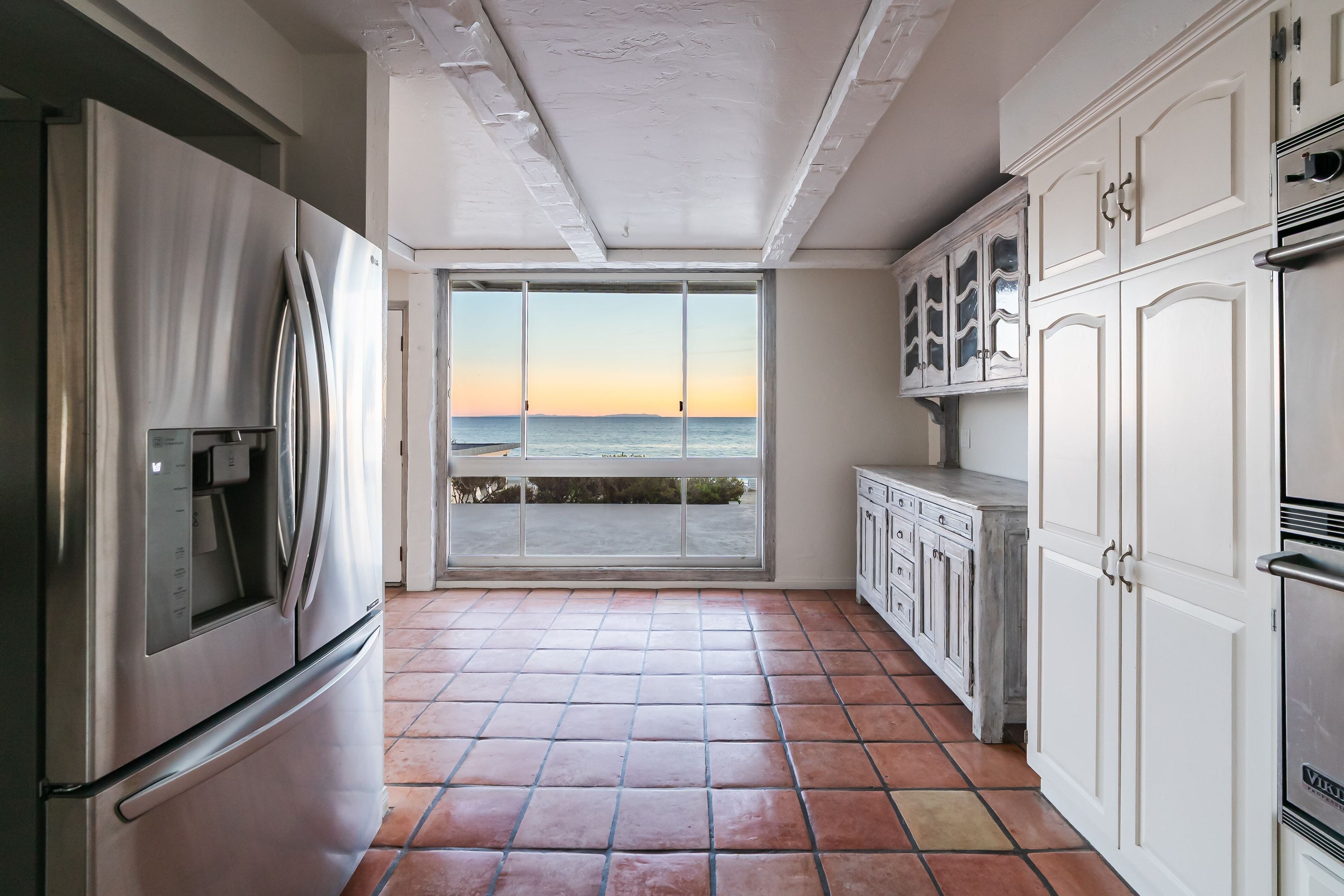  22548 Pacific Coast Highway, 101 - 物件實景