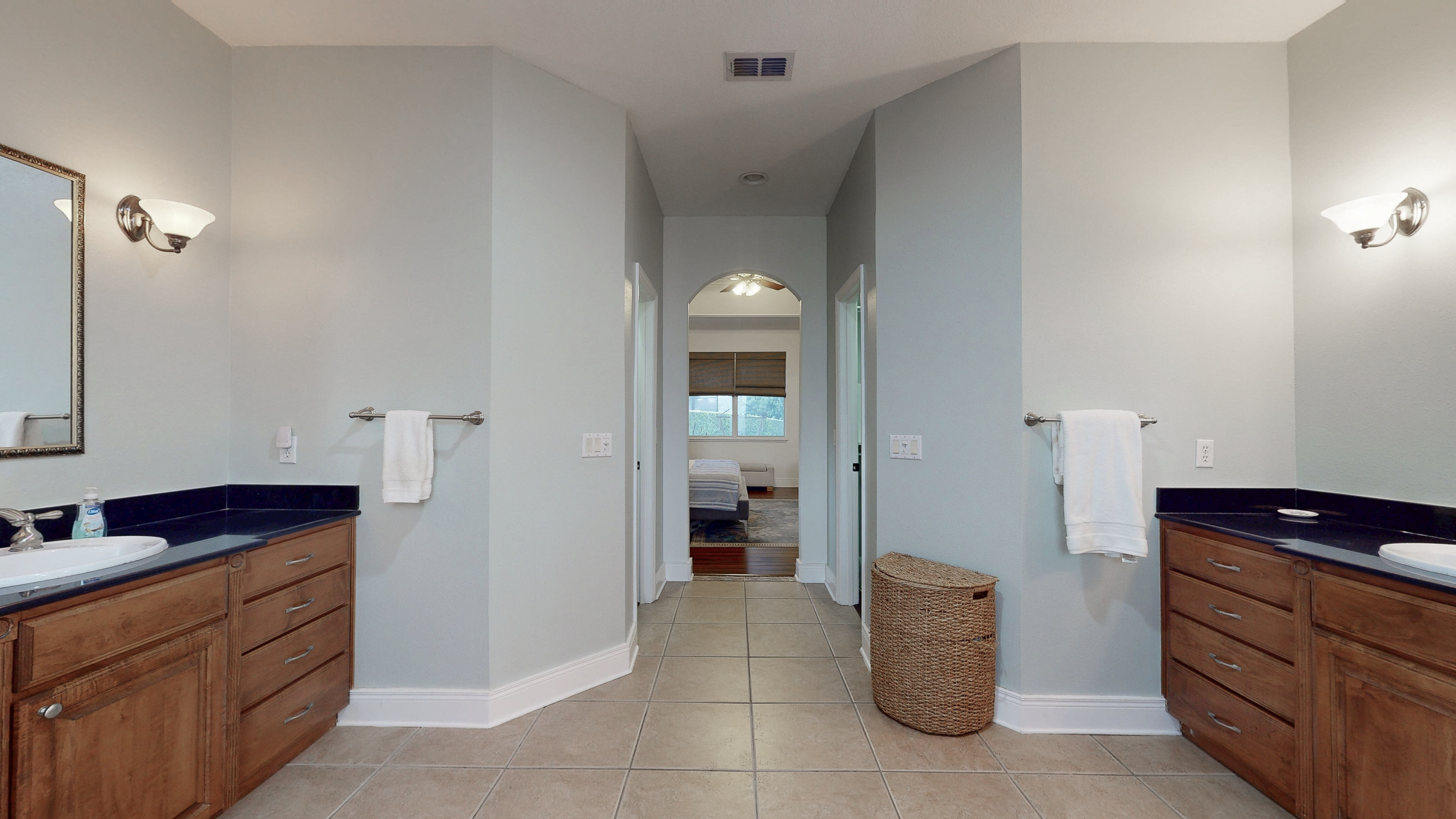 Clermont, Florida, 34711, United States, 4 Bedrooms Bedrooms, ,3 BathroomsBathrooms,Residential,For Sale,1975367