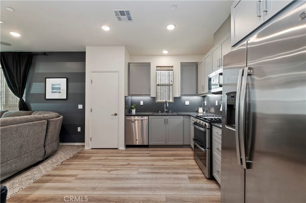 San Diego, California, 92154, United States, 2 Bedrooms Bedrooms, ,3 BathroomsBathrooms,Residential,For Sale,2025842