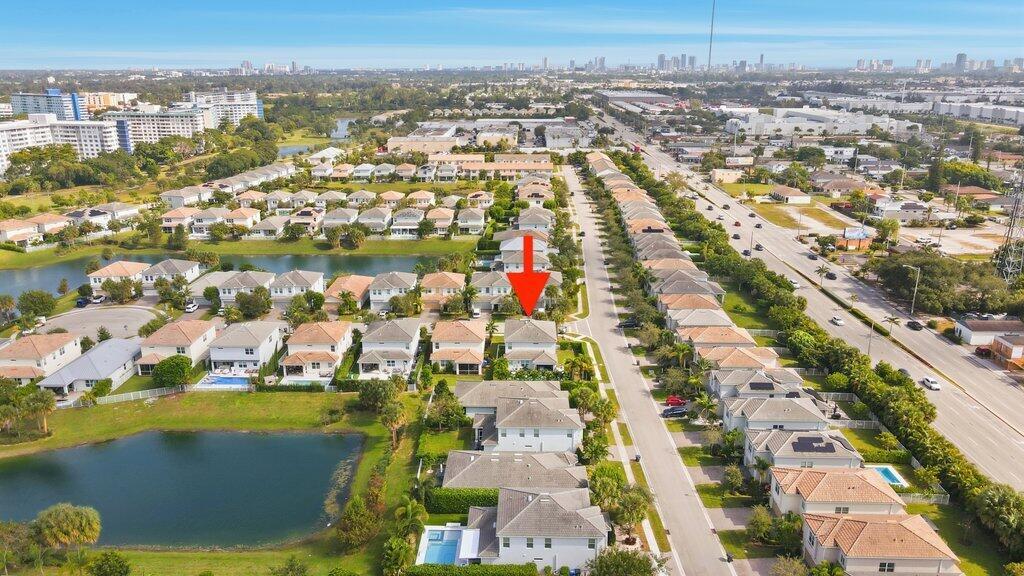 Hollywood, Florida, 33021, United States, 5 Bedrooms Bedrooms, ,3 BathroomsBathrooms,Residential,For Sale,1990187