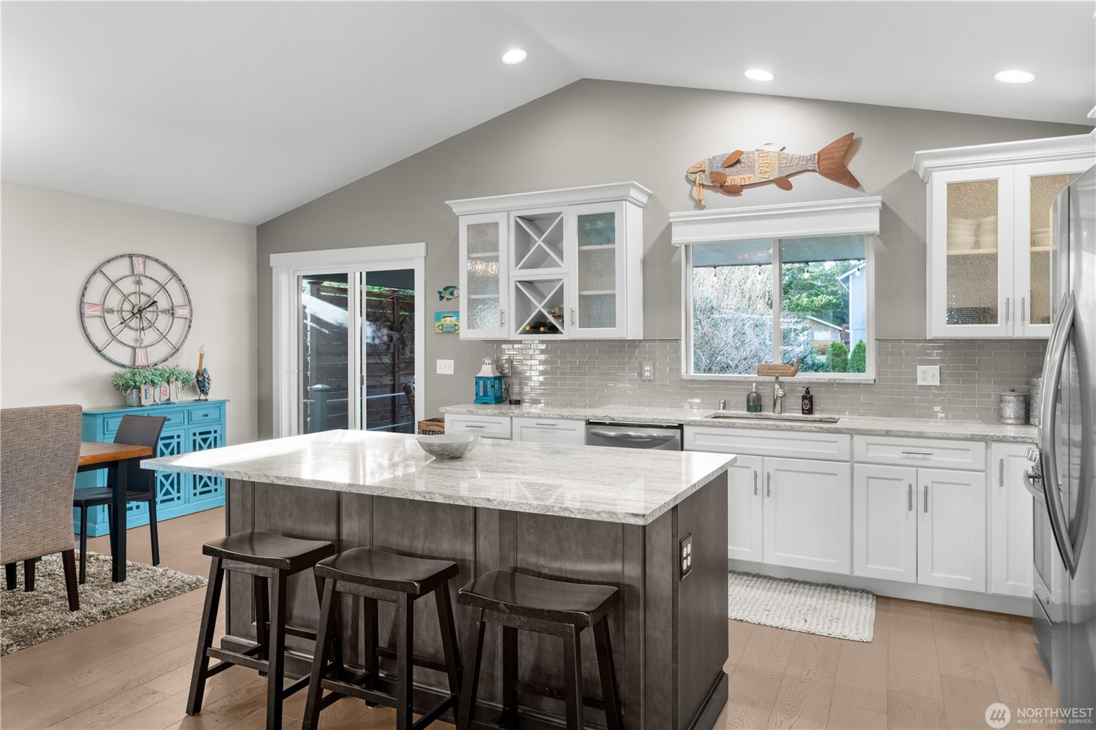 Long Beach, Washington, 98631, United States, 3 Bedrooms Bedrooms, ,2 BathroomsBathrooms,Residential,For Sale,2010385