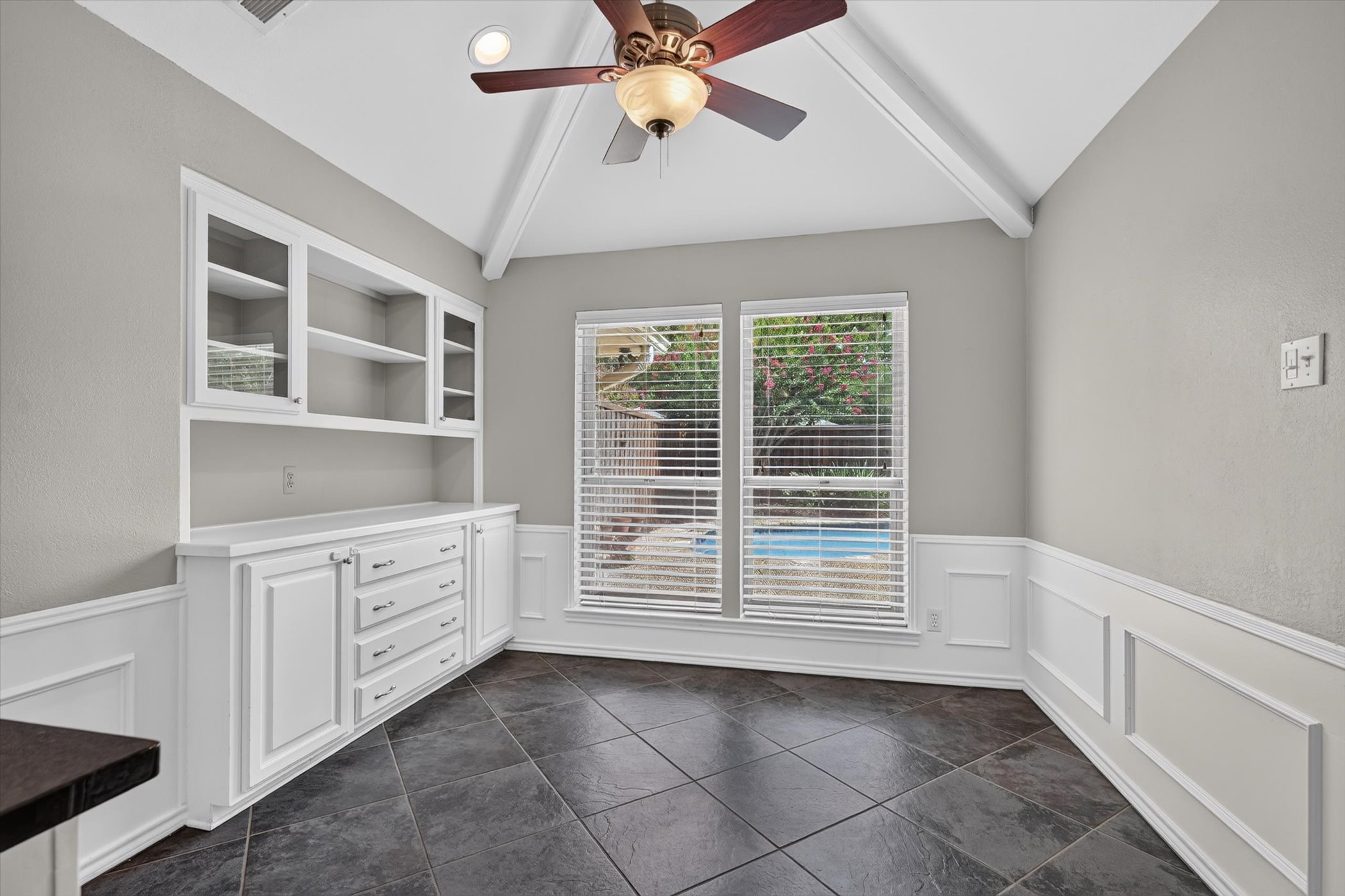  8833 Kenton Drive, Dallas, TX, 75231 - 物件實景