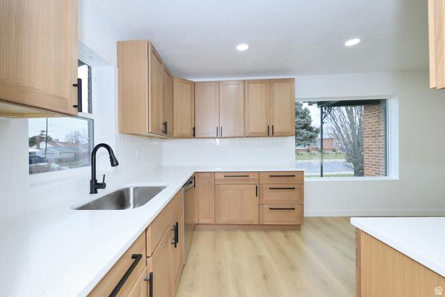 Midvale, Utah, 84047, United States, 4 Bedrooms Bedrooms, ,2 BathroomsBathrooms,Residential,For Sale,2002837