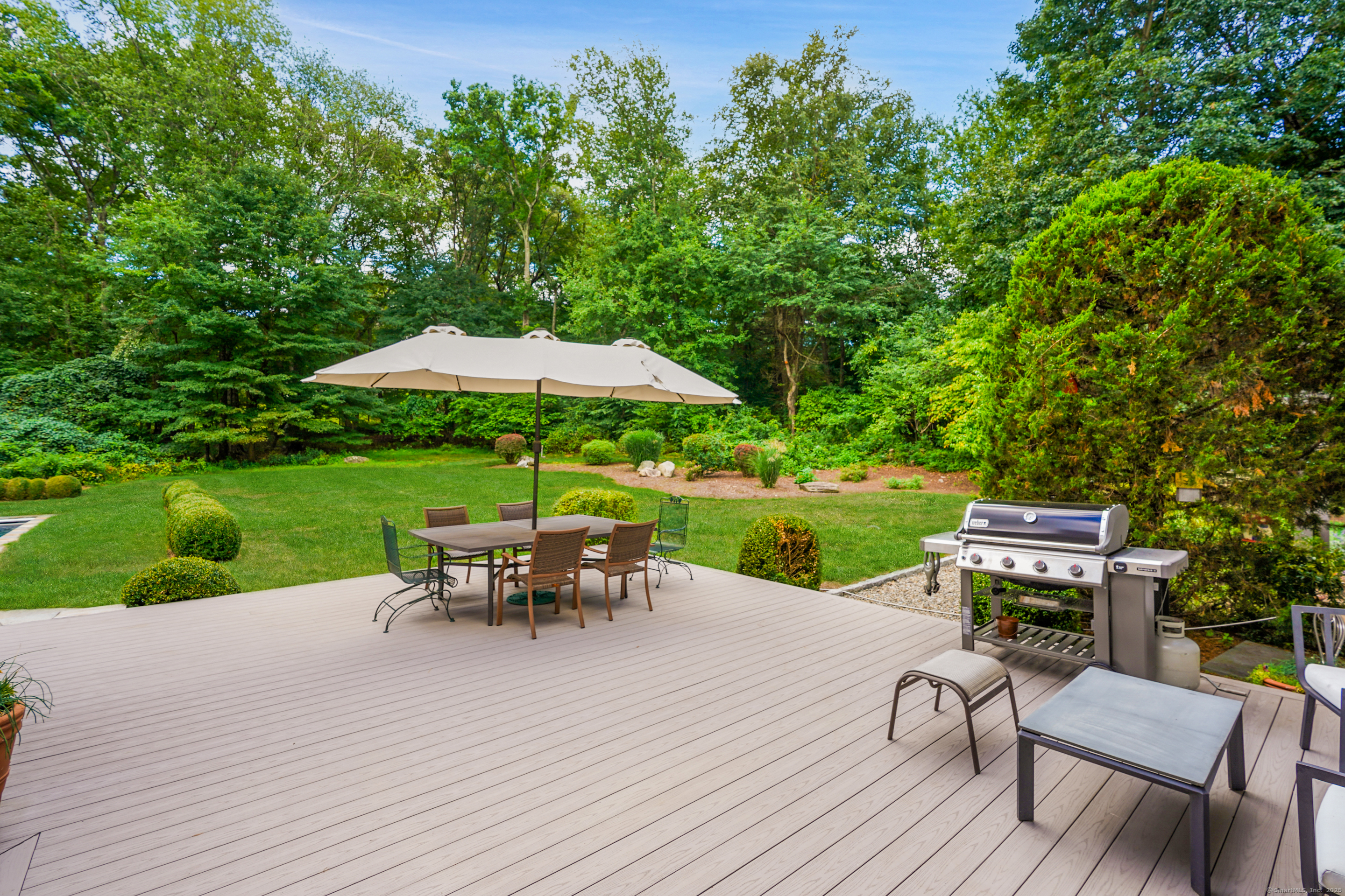 Westport, Connecticut, 06880, United States, 5 Bedrooms Bedrooms, ,6 BathroomsBathrooms,Residential,For Sale,1940592