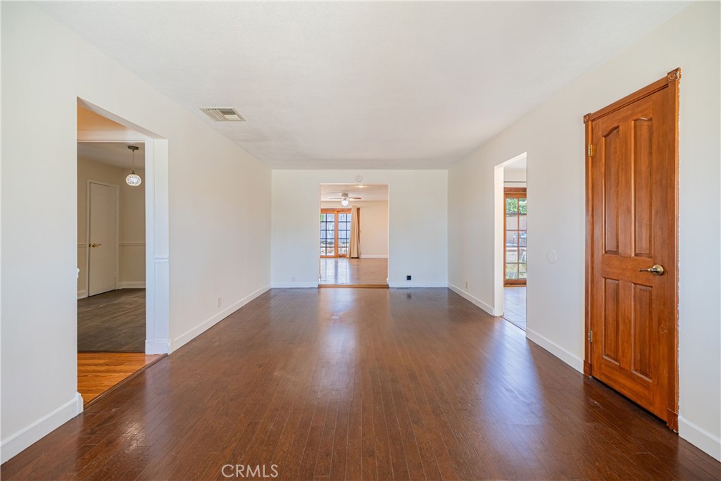 Azusa, California, 91702, United States, 3 Bedrooms Bedrooms, ,2 BathroomsBathrooms,Residential,For Sale,1902994