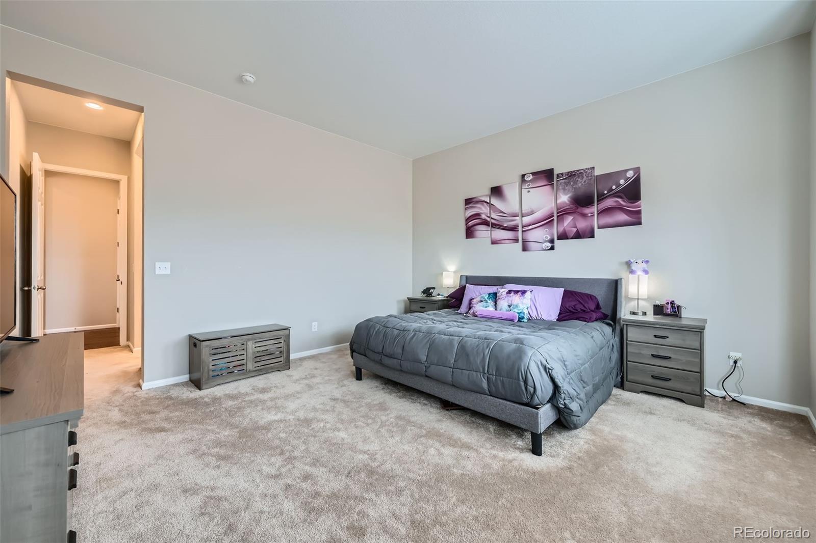 Aurora, Colorado, 80019, United States, 4 Bedrooms Bedrooms, ,3 BathroomsBathrooms,Residential,For Sale,1731367
