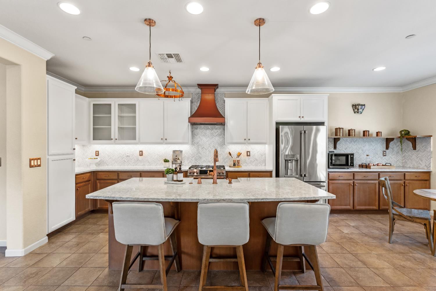 El Dorado Hills, California, 95762, United States, 3 Bedrooms Bedrooms, ,3 BathroomsBathrooms,Residential,For Sale,1932064