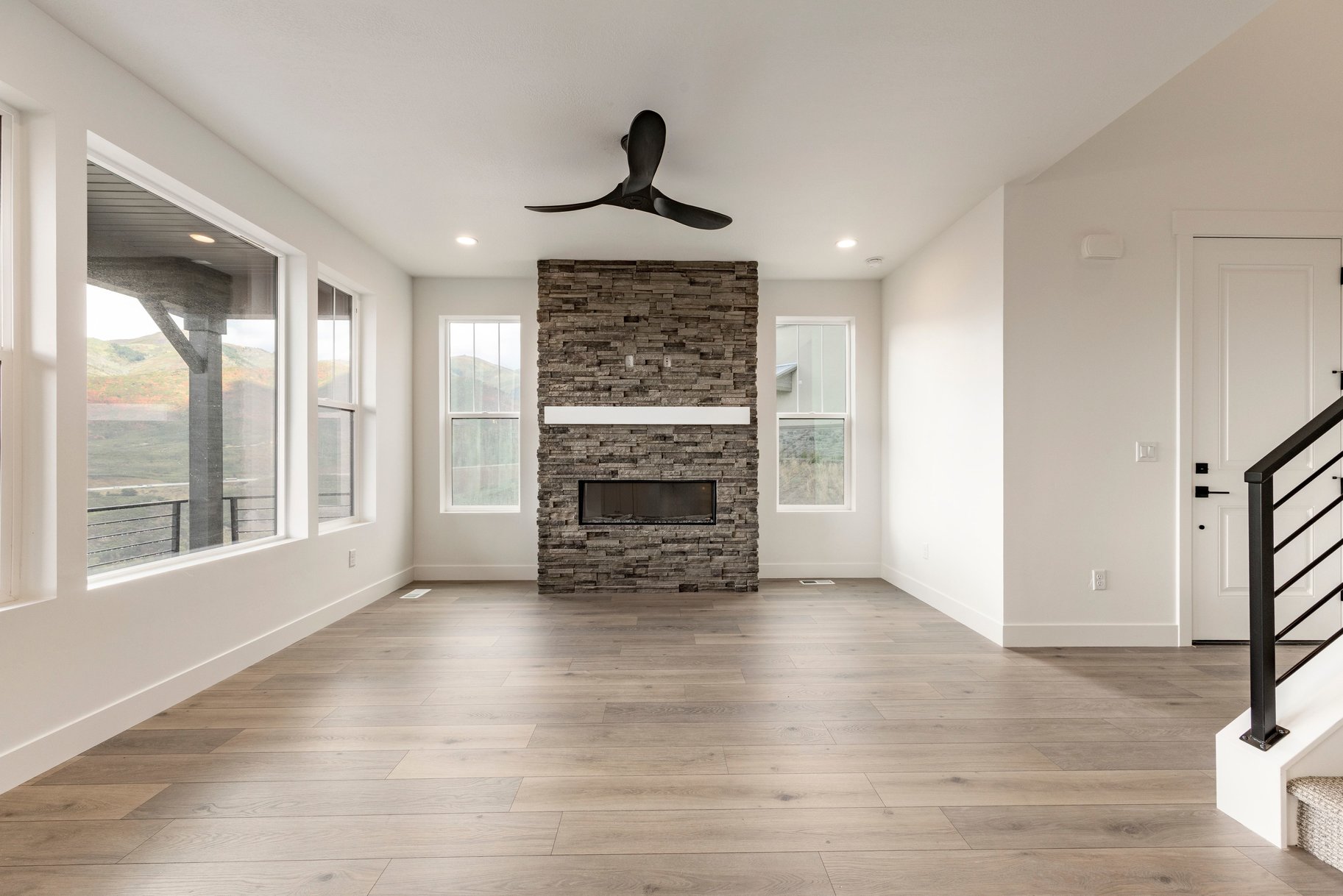  New Construction  4 Bedrooms  Nightly Rental Approved  Panoramic Views - 物件實景