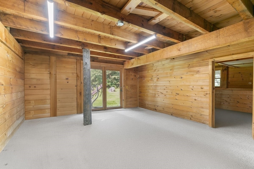 Haverhill, Massachusetts, 01832, United States, 4 Bedrooms Bedrooms, ,2 BathroomsBathrooms,Residential,For Sale,1906911