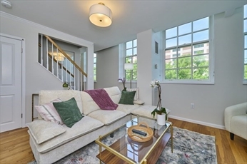 Boston, Massachusetts, 02129, United States, 2 Bedrooms Bedrooms, ,1 BathroomBathrooms,Residential,For Sale,2048147
