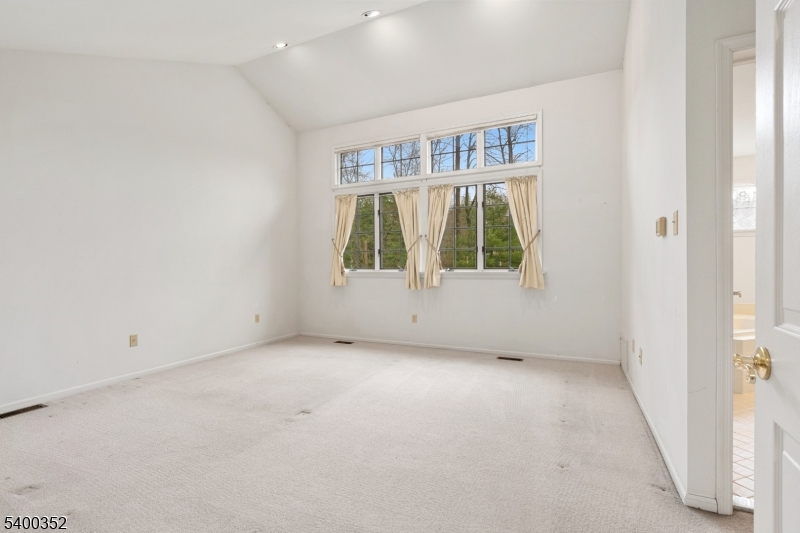 Lambertville City, New Jersey, 08530, United States, 3 Bedrooms Bedrooms, ,3 BathroomsBathrooms,Residential,For Sale,2002902