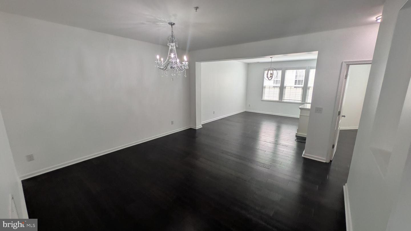 Aldie, Virginia, 20105, United States, 3 Bedrooms Bedrooms, ,3 BathroomsBathrooms,Residential,For Sale,1891094