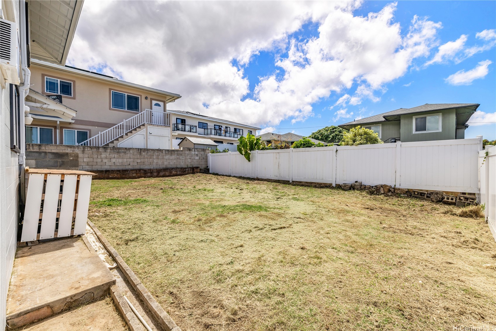 Honolulu, Hawaii, 96817, United States, 5 Bedrooms Bedrooms, ,2 BathroomsBathrooms,Residential,For Sale,1826536