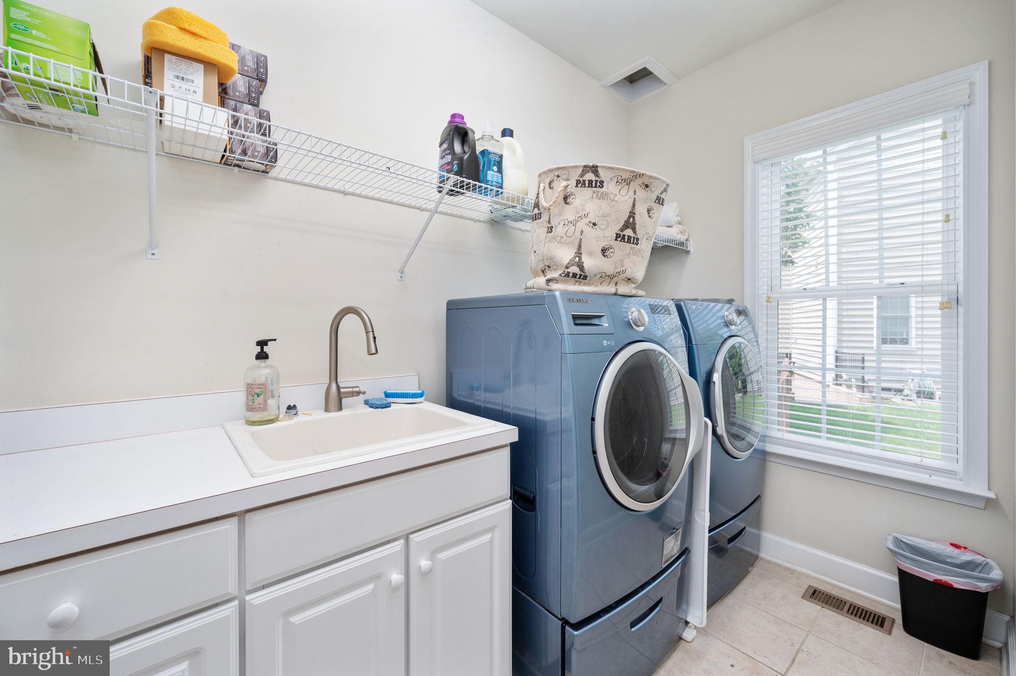 Manassas, Virginia, 20112, United States, 4 Bedrooms Bedrooms, ,4 BathroomsBathrooms,Residential,For Sale,1977976