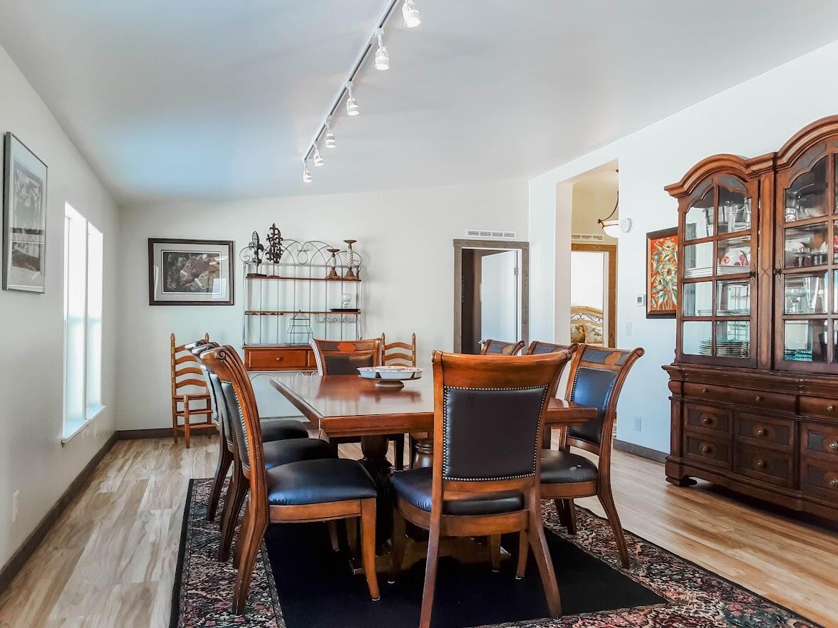 Sheridan, Wyoming, 82801, United States, 4 Bedrooms Bedrooms, ,2 BathroomsBathrooms,Residential,For Sale,2011372