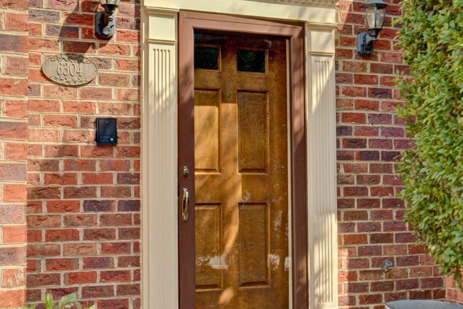  6304 Chaucer View Circle, Alexandria, VA, 22304 - 物件實景
