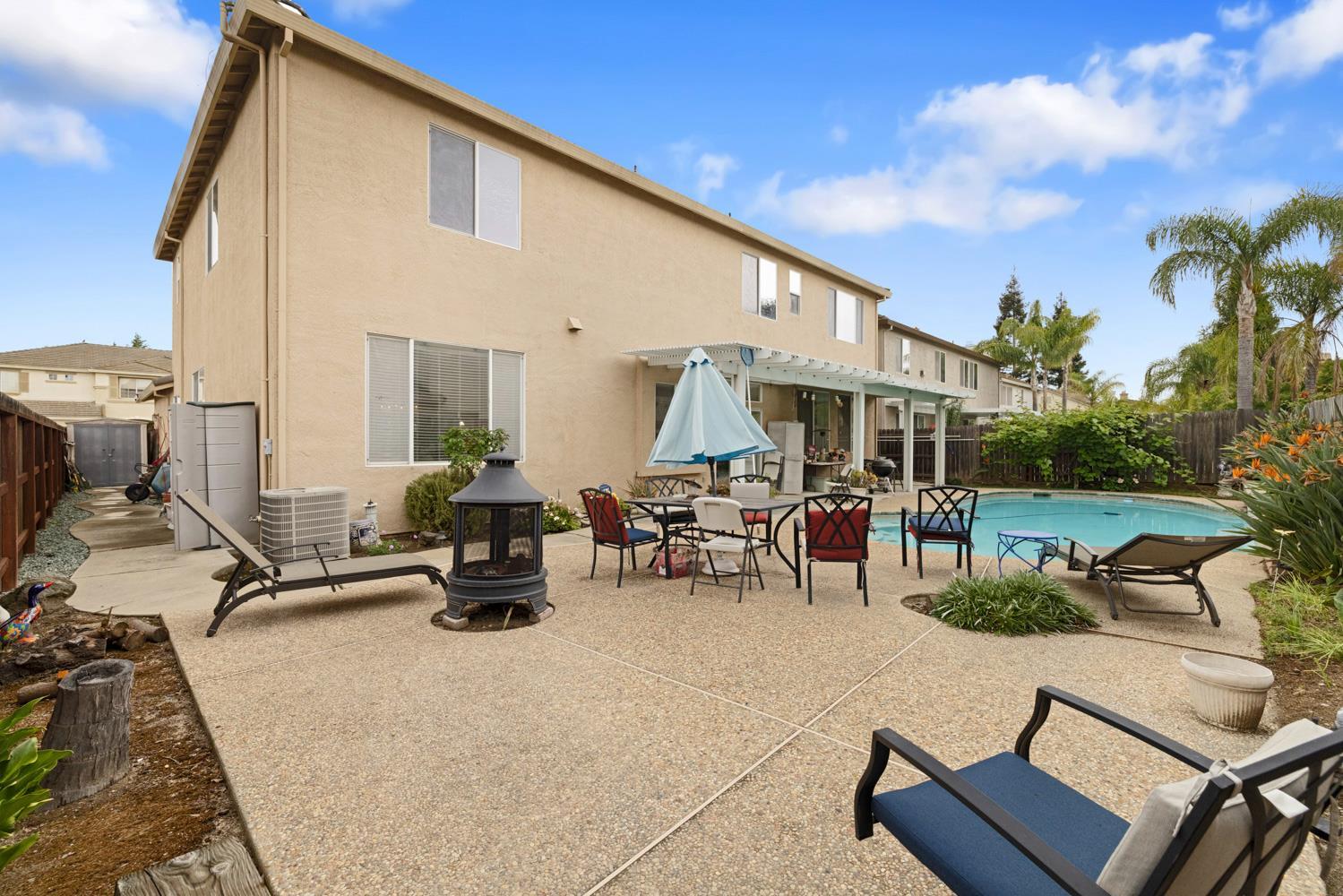 Modesto, California, 95356, United States, 4 Bedrooms Bedrooms, ,4 BathroomsBathrooms,Residential,For Sale,2036894