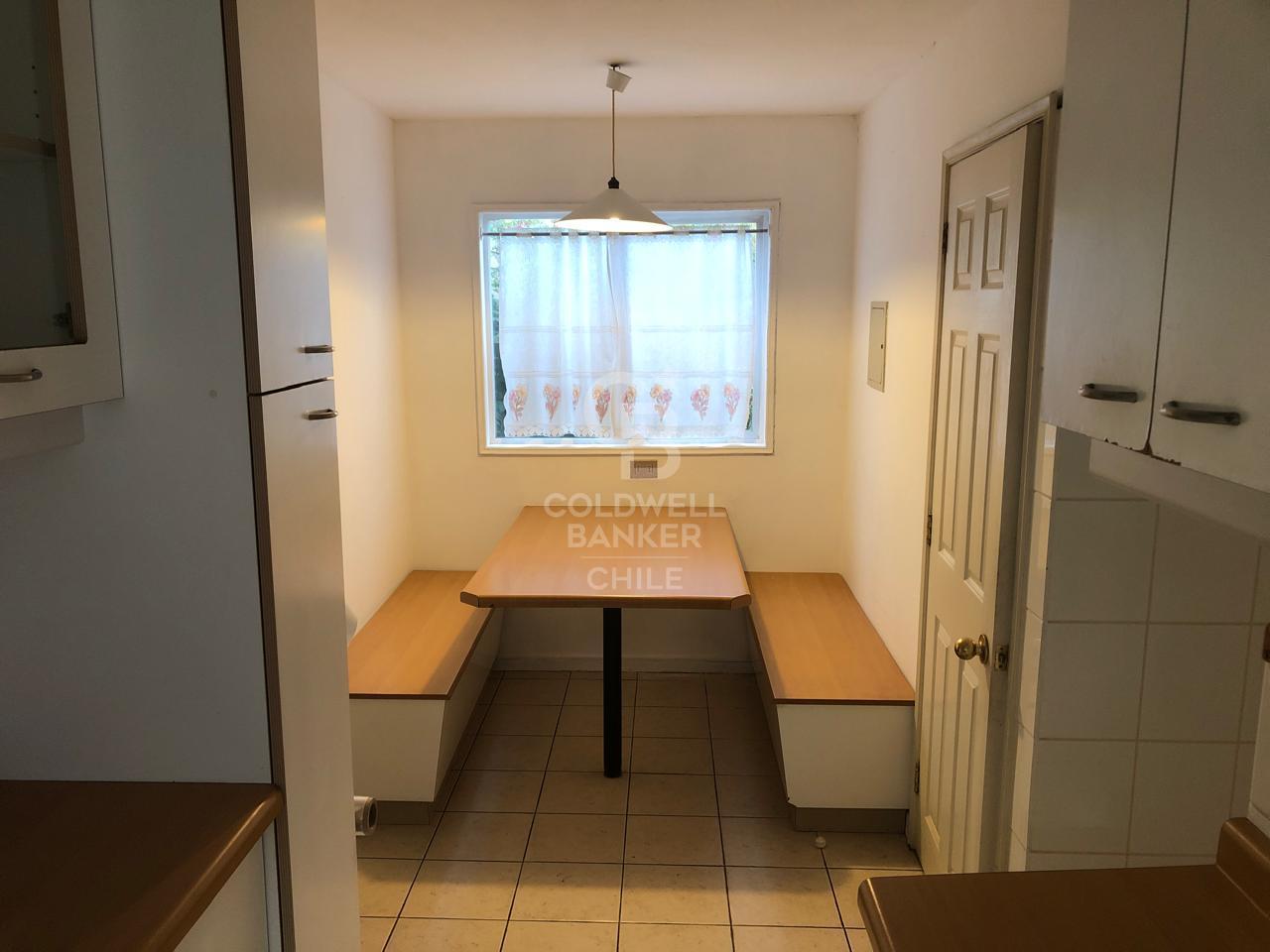 Puerto Varas, Chile, 4 Bedrooms Bedrooms, ,3 BathroomsBathrooms,Residential,For Sale,1857721