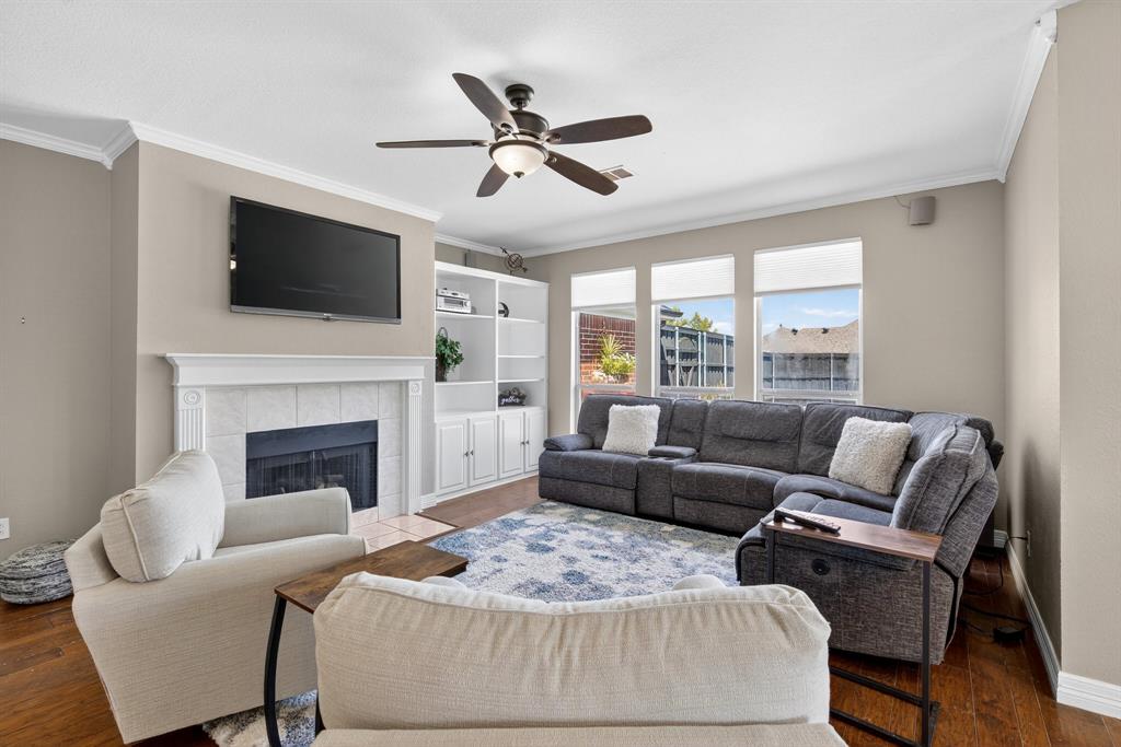 Lewisville, Texas, 75077, United States, 4 Bedrooms Bedrooms, ,3 BathroomsBathrooms,Residential,For Sale,2003312