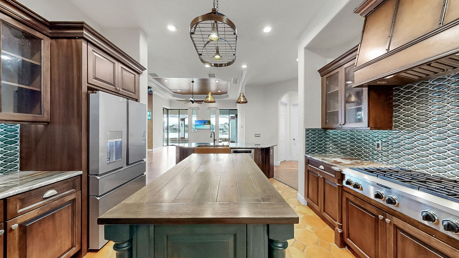 Apollo Beach, Florida, 33572, United States, 4 Bedrooms Bedrooms, ,5 BathroomsBathrooms,Residential,For Sale,1983999